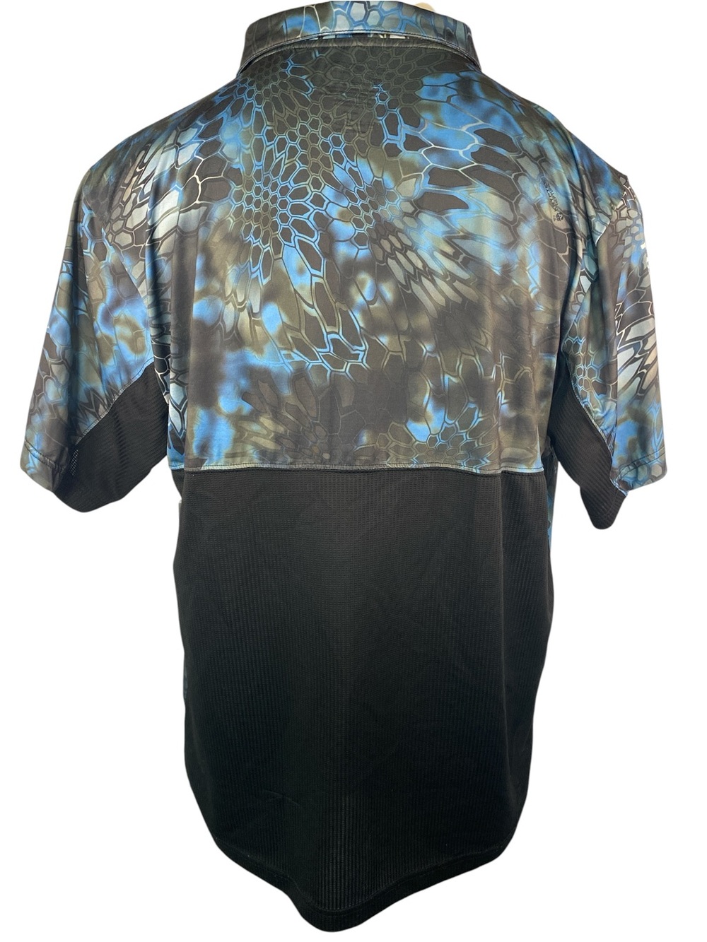 Huk Fishing Performance Blue & Black Abstract Print Polo Men’s Large - Picture 2 of 4